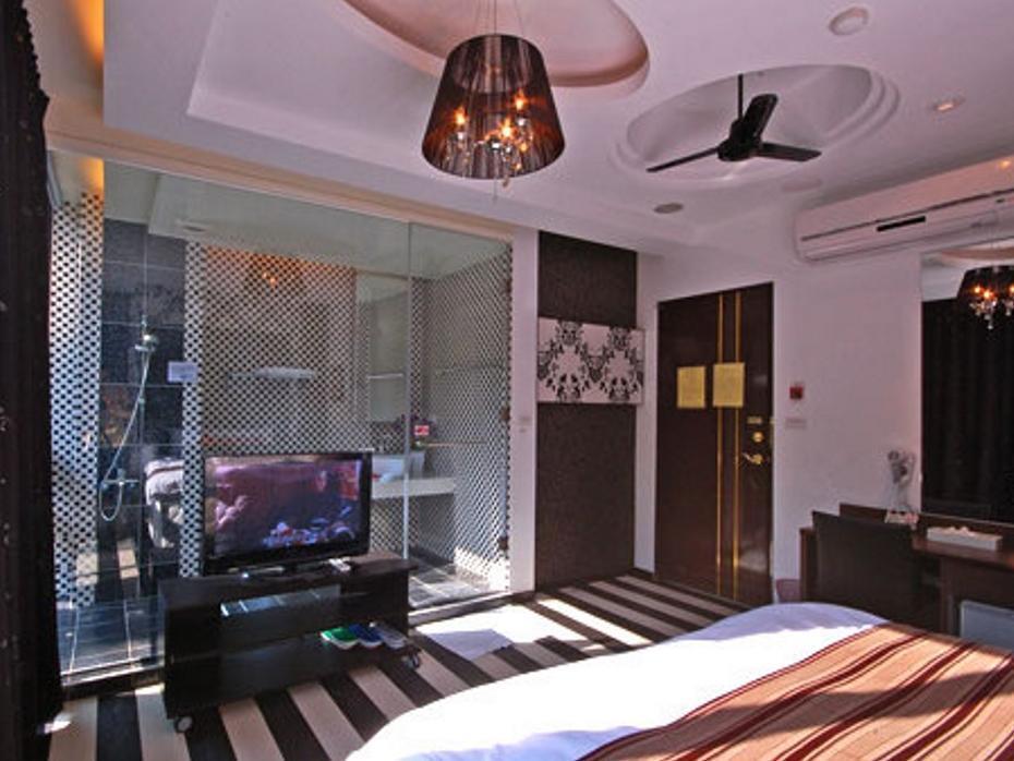Full House Bed And Breakfast Nantou Eksteriør bilde