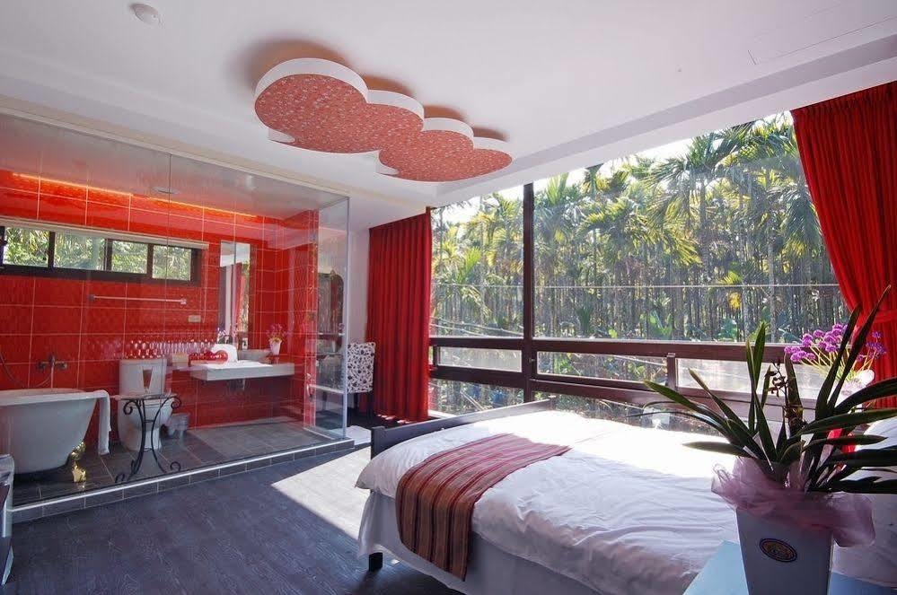 Full House Bed And Breakfast Nantou Eksteriør bilde